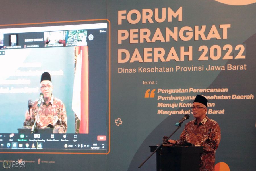 Wakil Ketua Komisi V DPRD Provinsi Jawa Barat Abdul Hadi Wijaya saat menghadiri Forum Perangkat Daerah Dinas Kesehatan Provinsi Jawa Barat dengan tema “Penguatan Perencanaan Pembangunan Kesehatan Daerah Menuju Kemandirian Masyarakat Jawa Barat yang bertempat di Massion Pine Hotel, Kabupaten Bandung Barat, Selasa (15/2/2022). Dok Humas DPRD Jaba