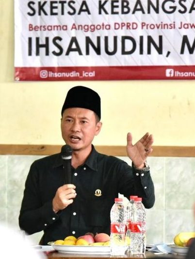 Anggota DPRD Provinsi Jawa Barat Dapil X (Kabupaten Karawang / Kabupaten Purwakarta) Ihsanudin. Ft (Humas DPRD Jabar)