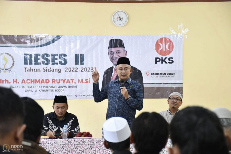 Wakil Ketua DPRD Provinsi Jawa Barat Achmad Ru'yat. Ft humas DPRD Jabar.