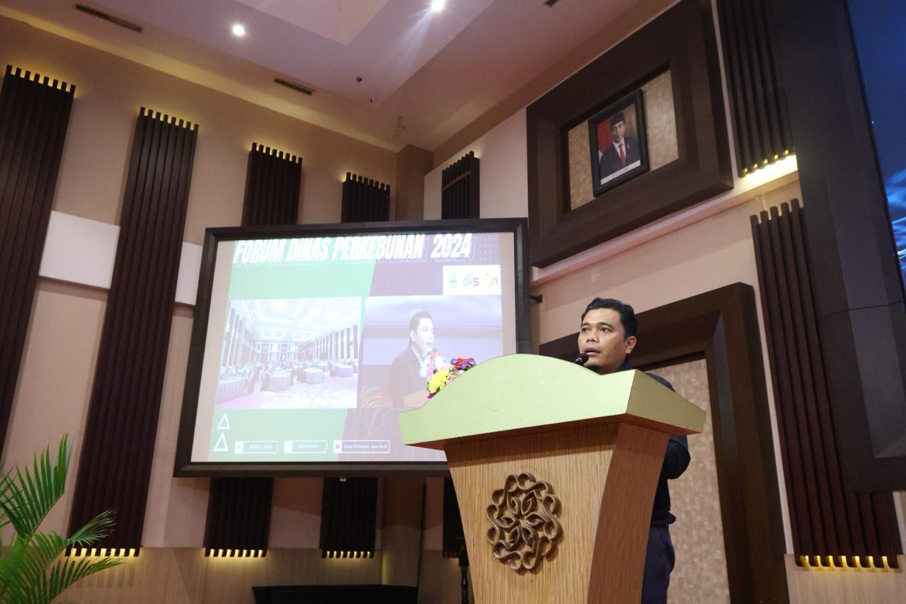  Sekretaris Komisi II Provinsi Jawa Barat, Yunandar Eka Perwira, saat acara Forum Perangkat Daerah Tahun 2024, Dinas Perkebunan Provinsi Jawa Barat, dengan tema 