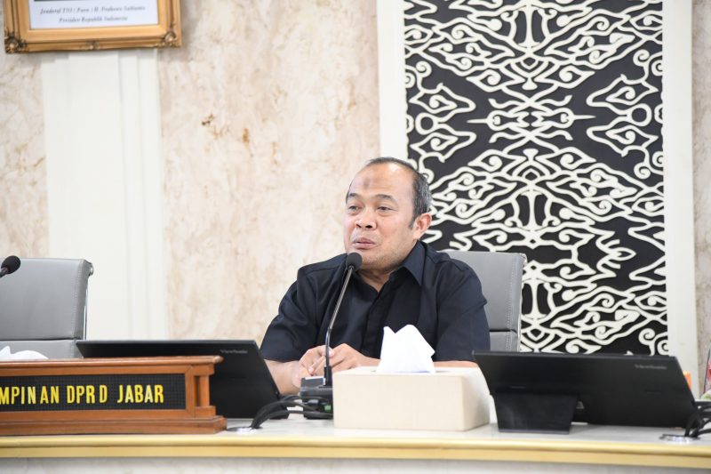 Wakil Ketua DPRD Provinsi Jawa Barat Iwan Suryawan di Kota Bandung. Senin, (3/2/2025).