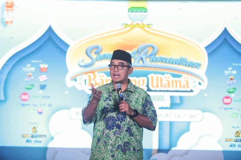 Wali Kota Bandung, Muhammad Farhan meminta dinas terkait dan kewilayahan untuk bersiaga dan mengantisipasi terhadap bencana hidrometeorologi.sela kegiatan Semarak Ramadan Kecamatan Cibiru,Sabtu (15/3/2025).