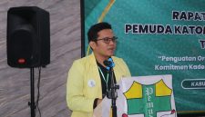 Wakil Ketua Bidang Riset, Advokasi dan Bantuan Hukum, Padro Franciscus SH MH .